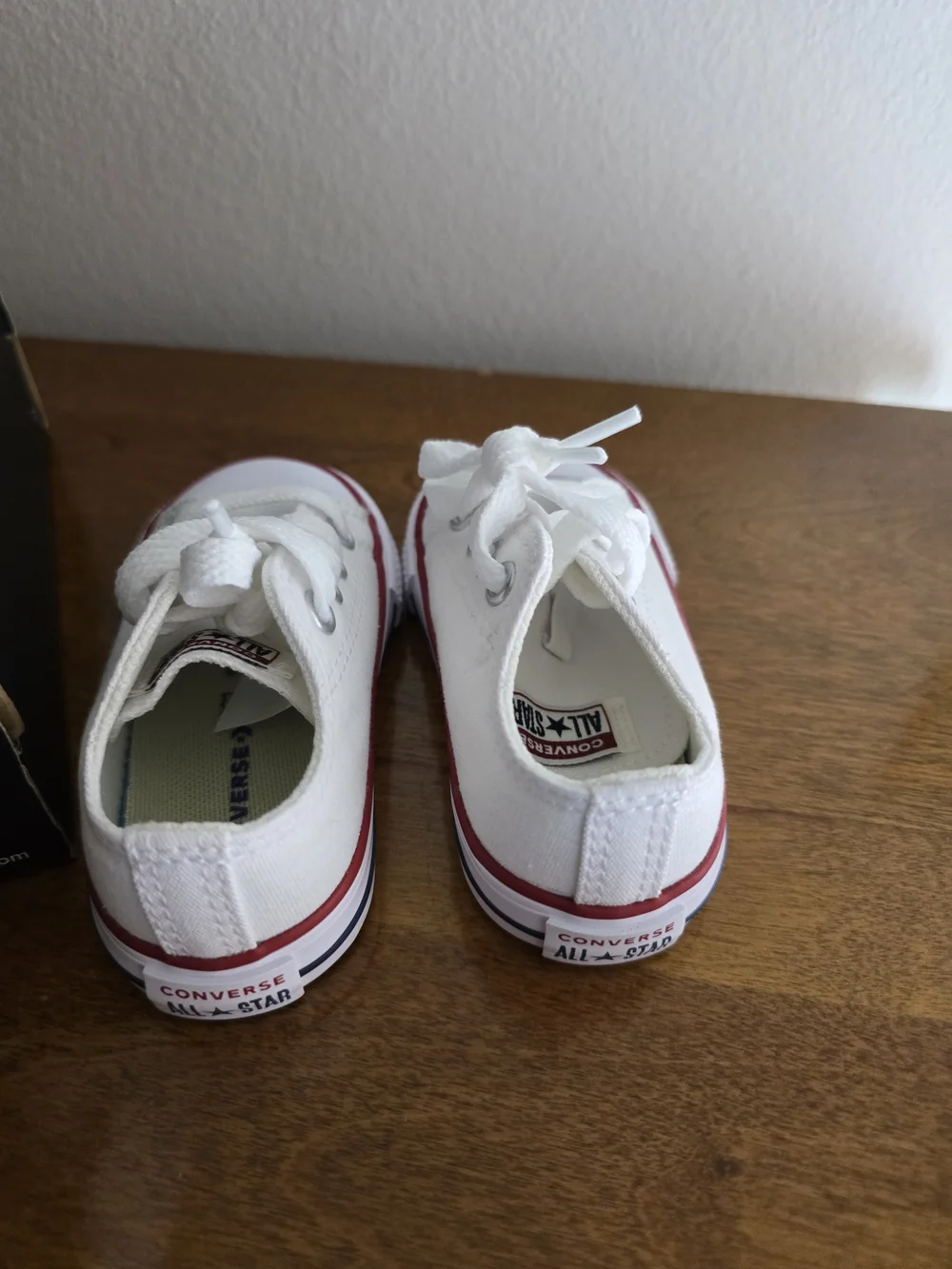 Converse kids low